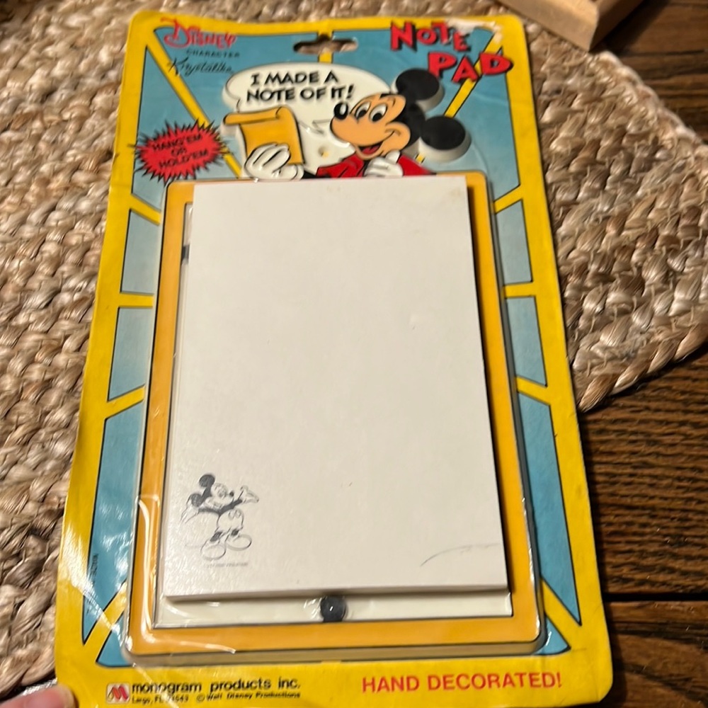 Vintage Disney mickey note pad never opened